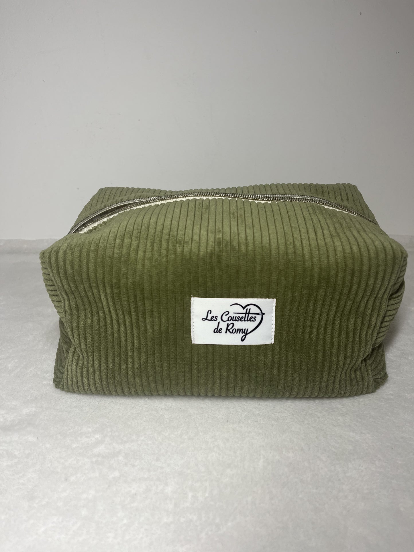 Trousse de Toilette Kaki